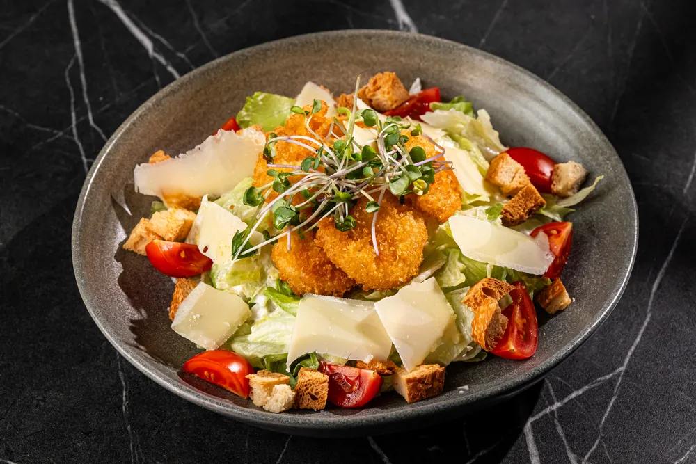 Caesar cu Creveți Crispy (350g)